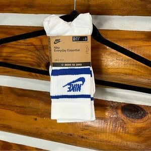 Nike Everyday Essential White and Blue Athletic Socks